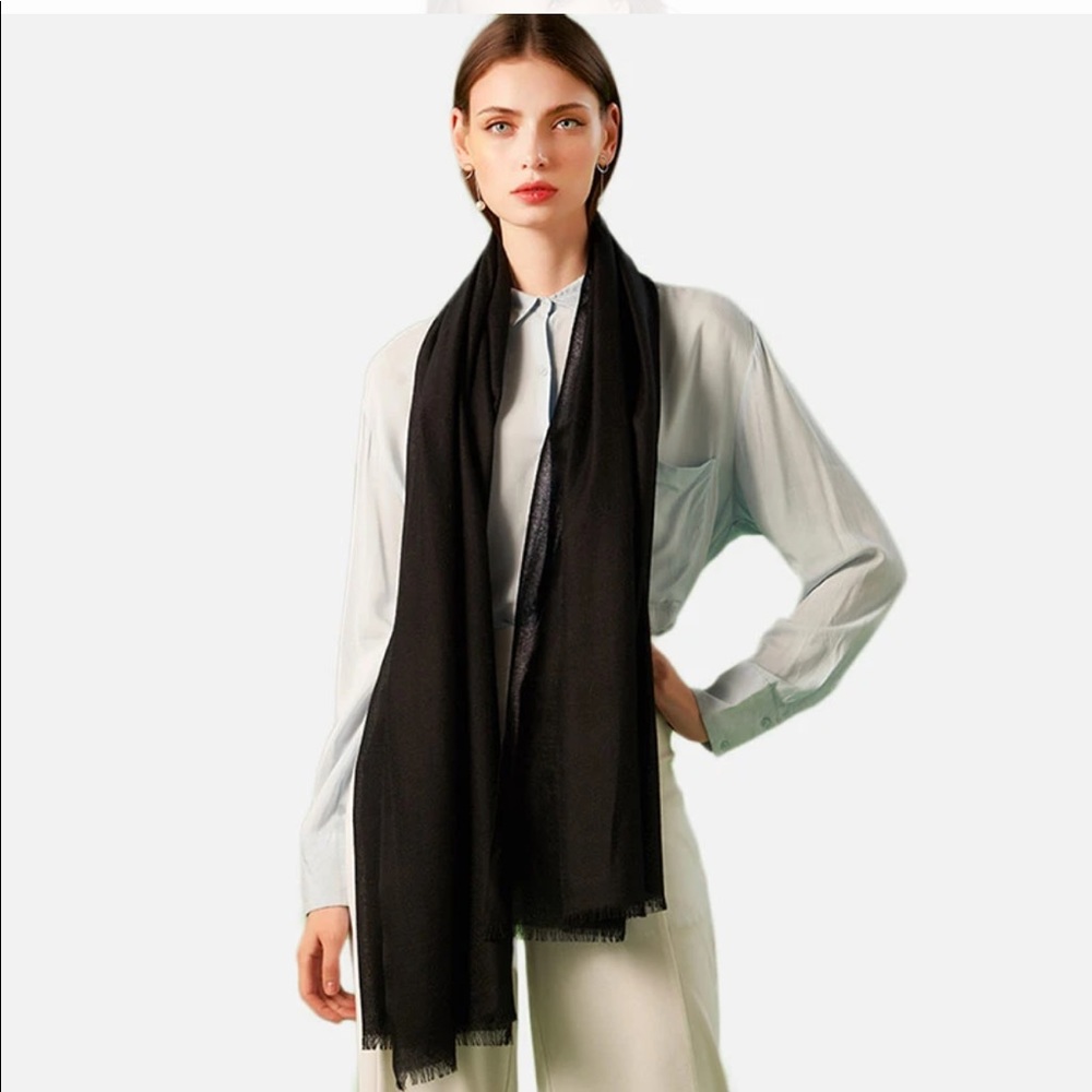 Featherlight Black cashmere scarf.  never worn